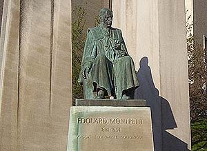 Statue of &Eacute;douard Montpetit, by Sylvia Daoust