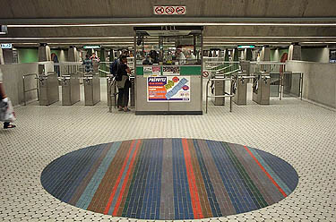 Cercle de Mousseau sur le plancher de la mezzanine