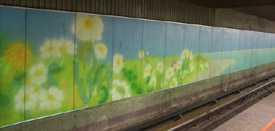 Undamaged mural, Saint-Michel platform