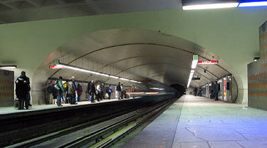 Intersection entre le transept et les quais construits en tunnel