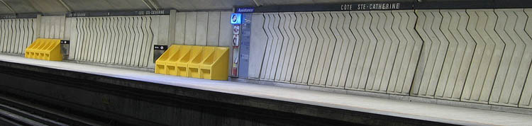 Concrete frieze at platform levels