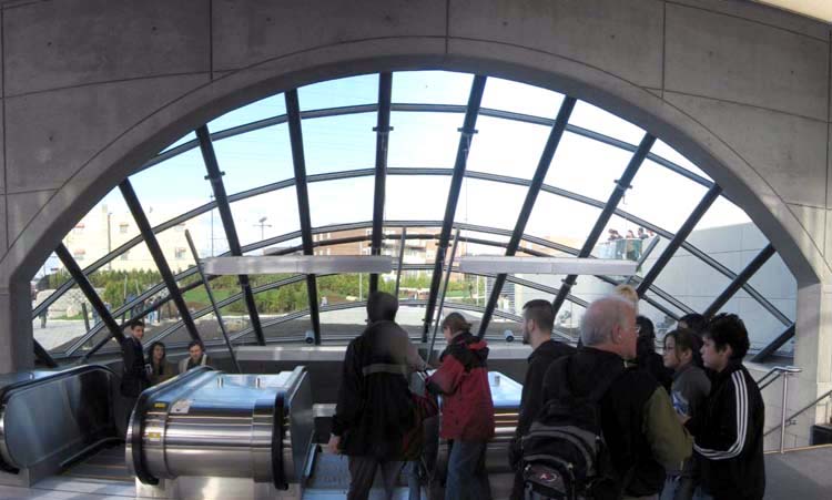 Entrance to the escalator shaft