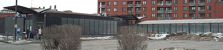 Overview of the entrance