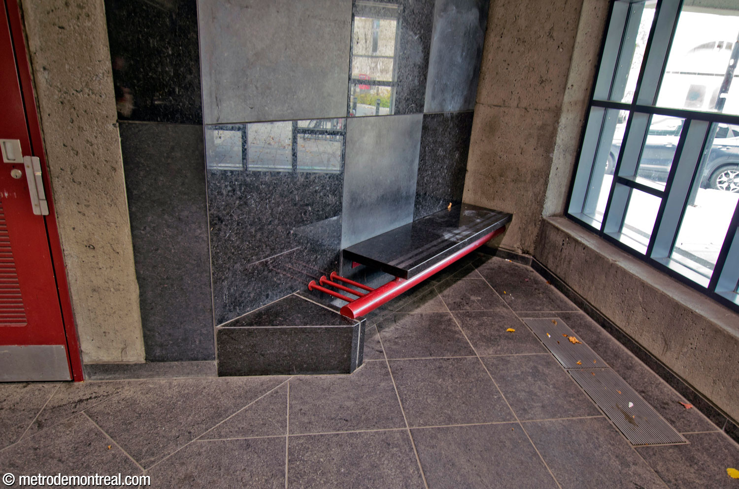 The Beaumont headhouse contains a modified specimen of Michel Morelli's platform benches.
