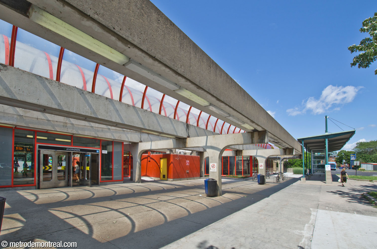 Exterior view of the southeastern exit, showing the domed overhang.