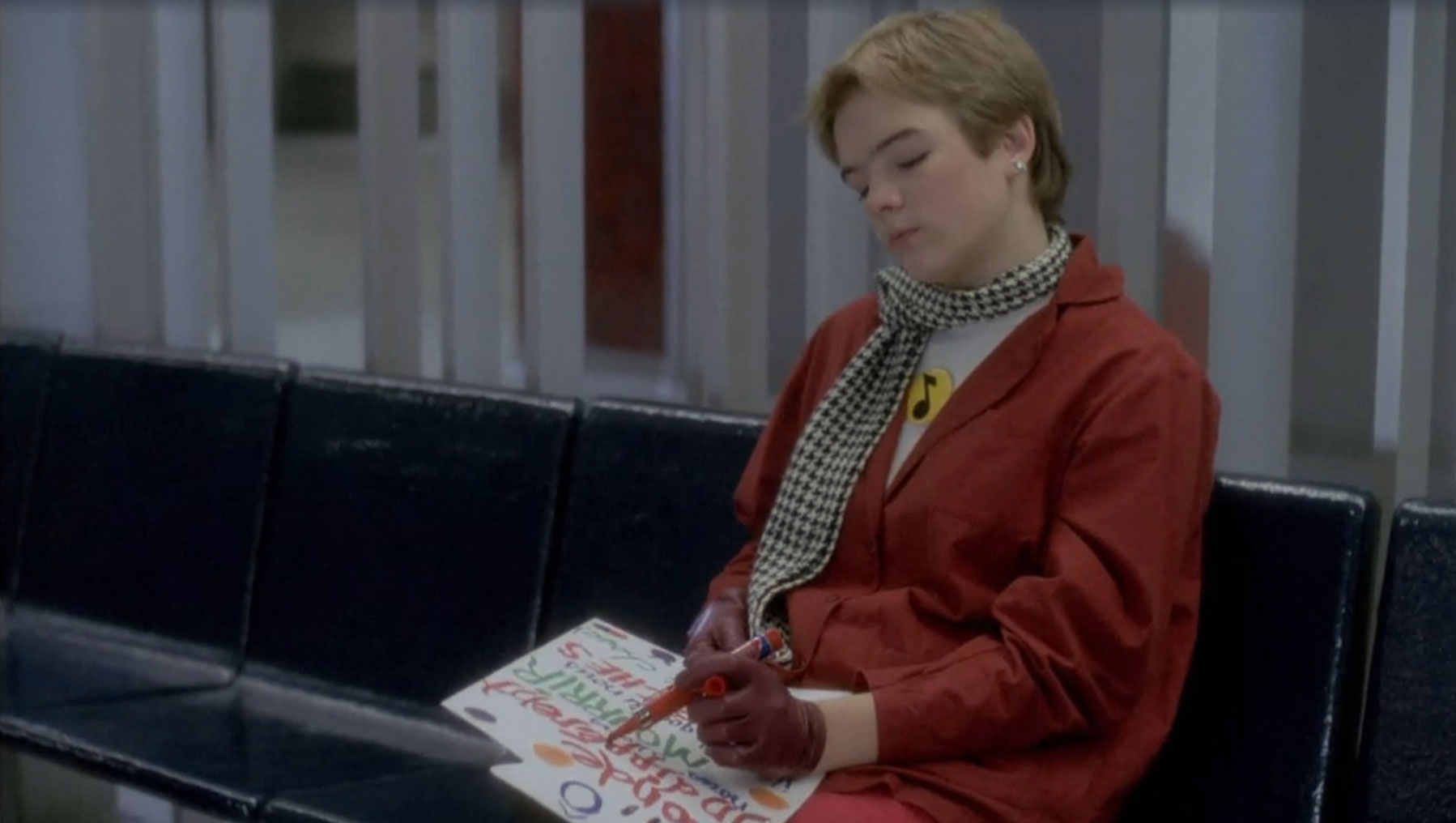 Marcia Pilote dans Sonatine (1984)
