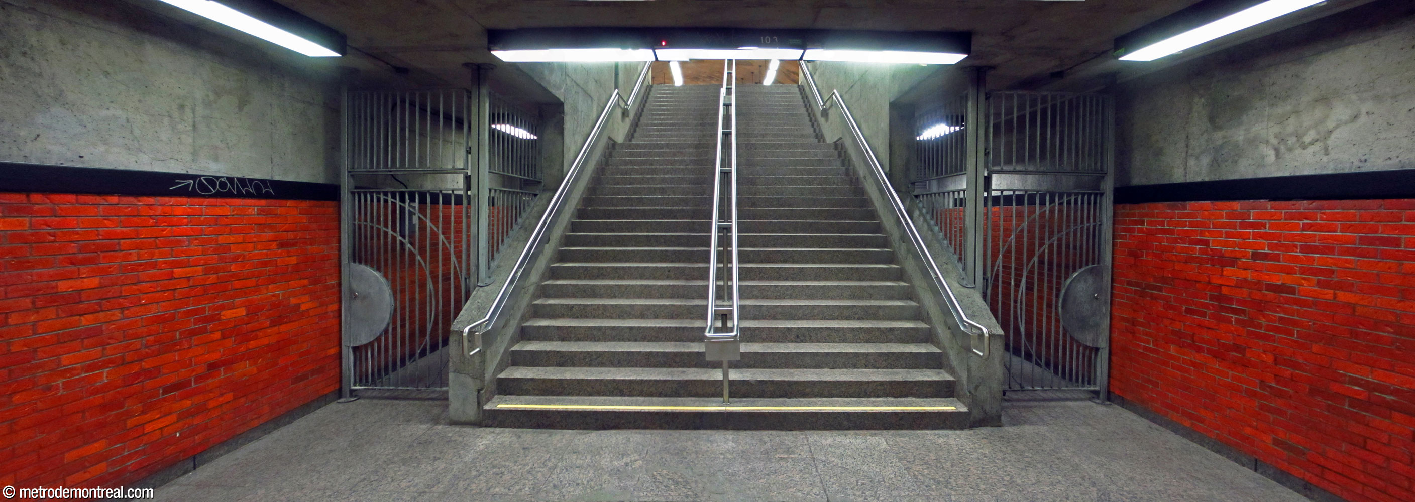 Foot of the stairs leading from the lower to the upper platform level.