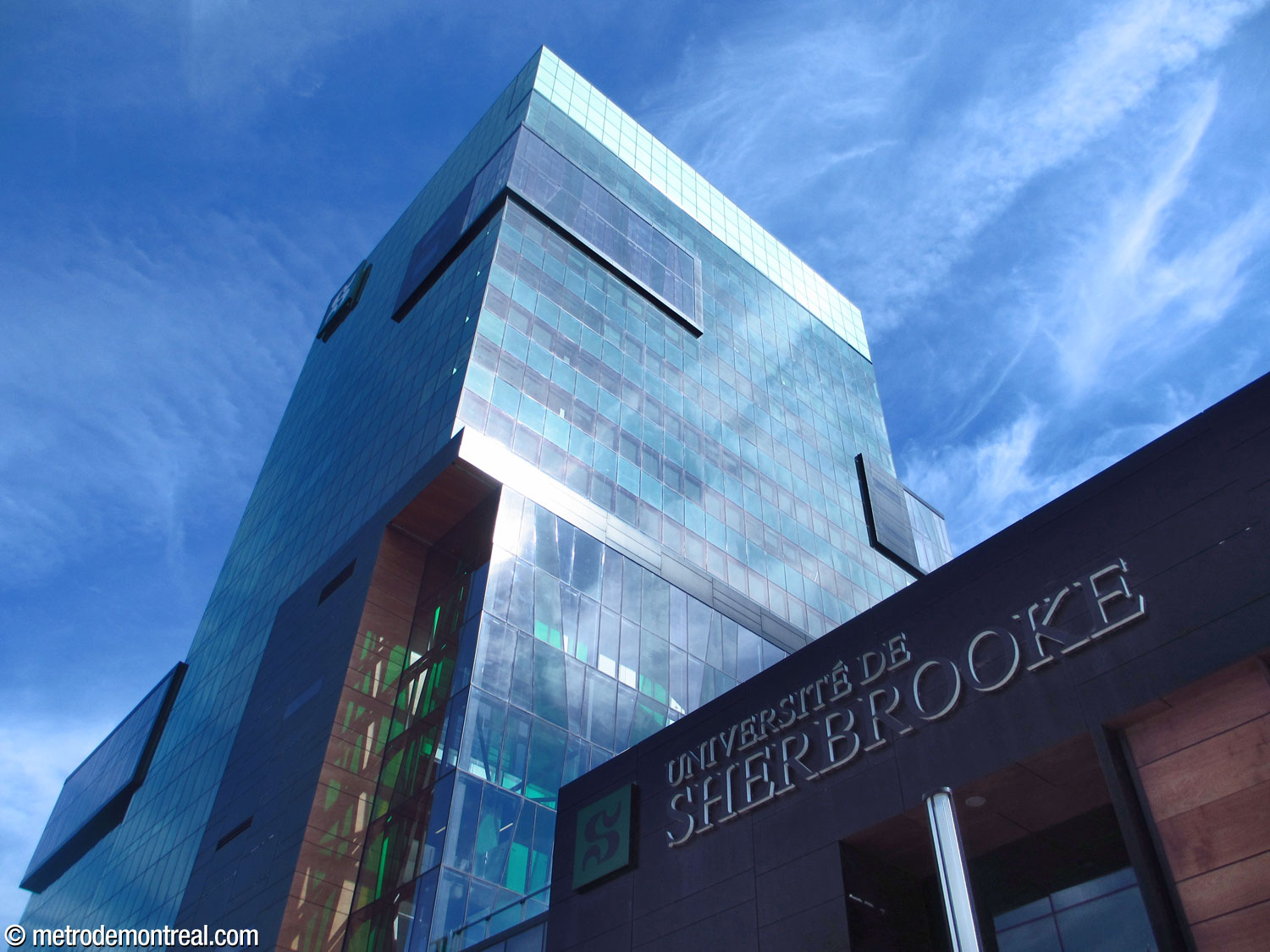 Université de Sherbrooke, Longueuil campus.