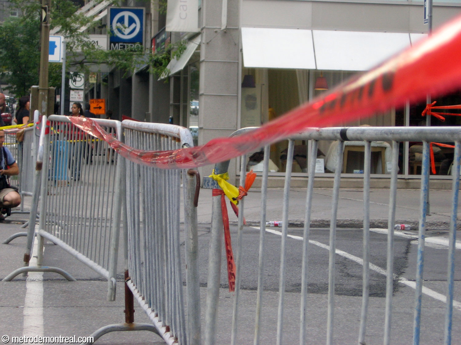 Boulevard De Maisonneuve closed near the station due to risk of collapse, August 24, 2007.