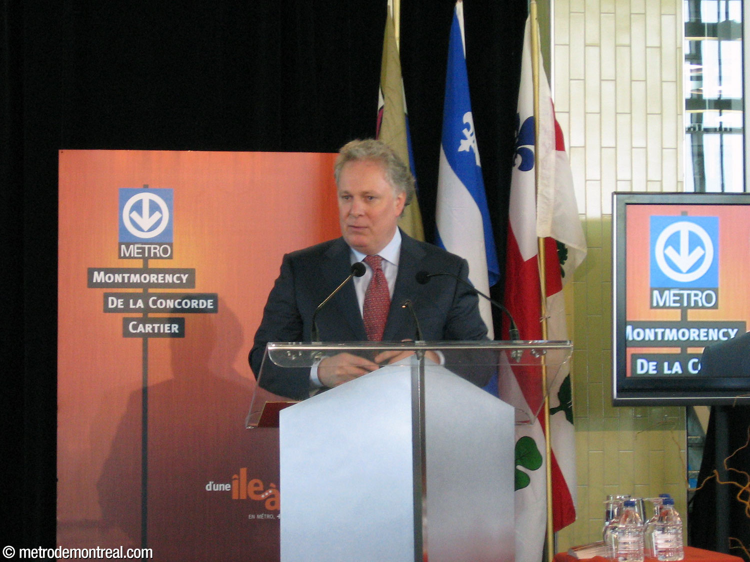 Quebec Premier Jean Charest officially inaugurates the Laval extension.