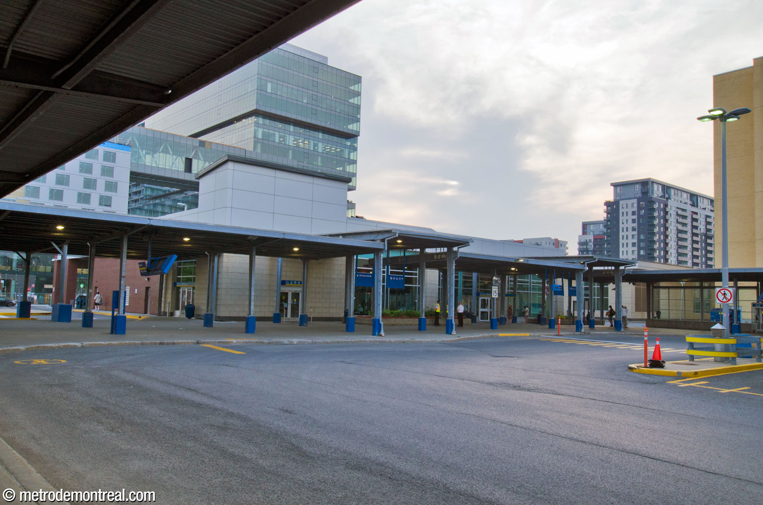 The terminal building seen from the south bus platform. Raised areas of the platform roof mark the entrances to the building.