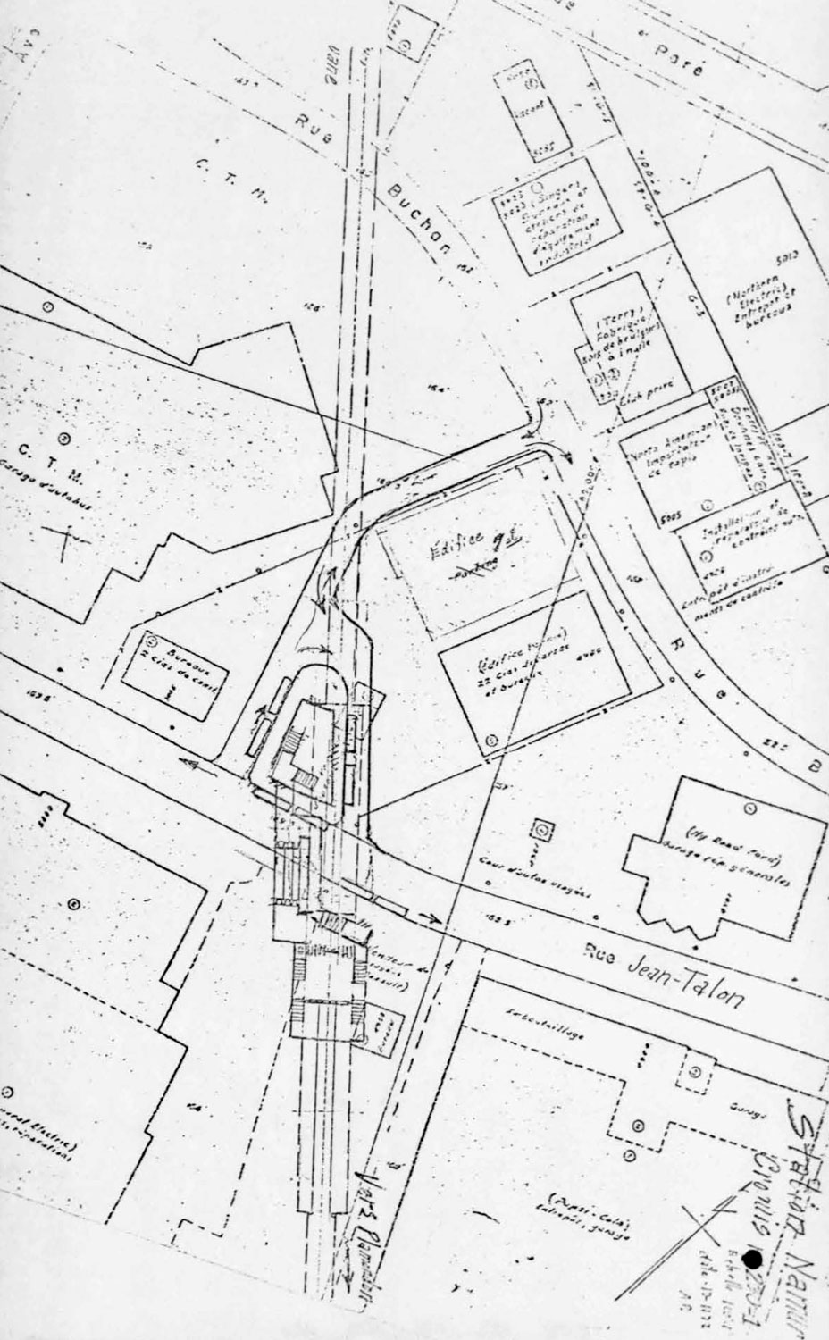 Sketch of the station in the contemplated location partway between Avenue Mountain Sights and Rue Victoria.