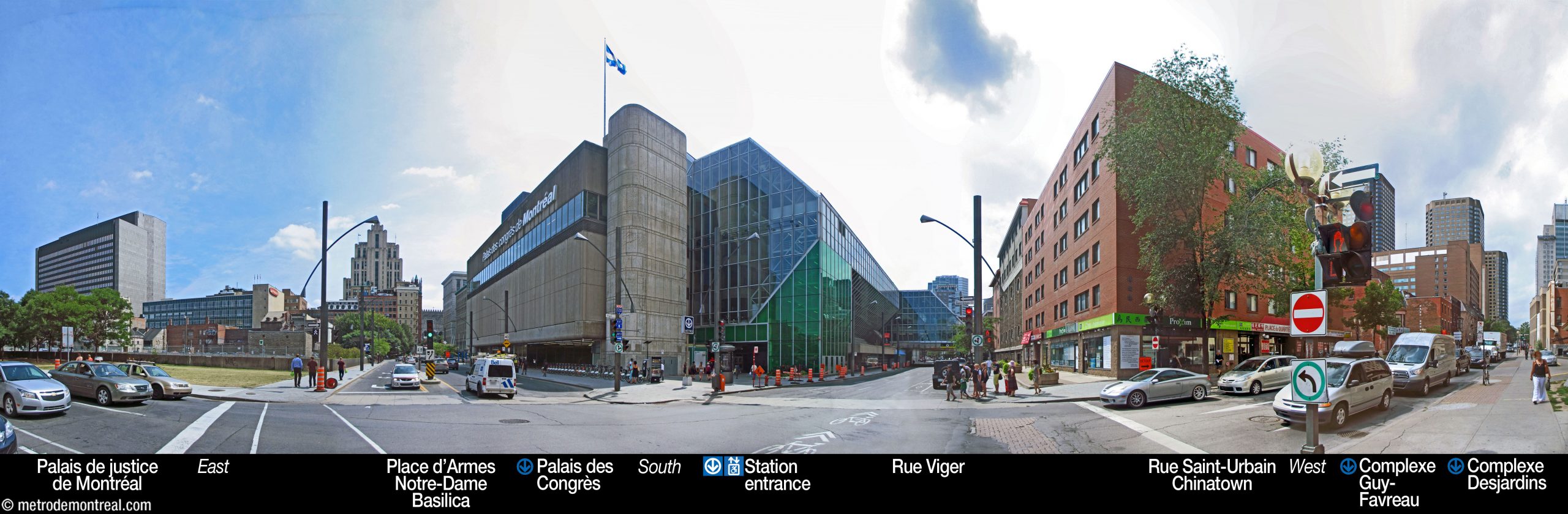 Place-d'Armes - Station surroundings Place-d'Armes - Station surroundings