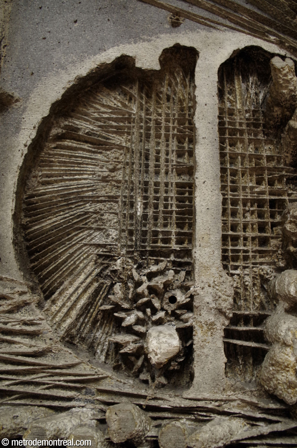 Detail of the western panel of Citius, Altius, Fortius by Jordi Bonet.