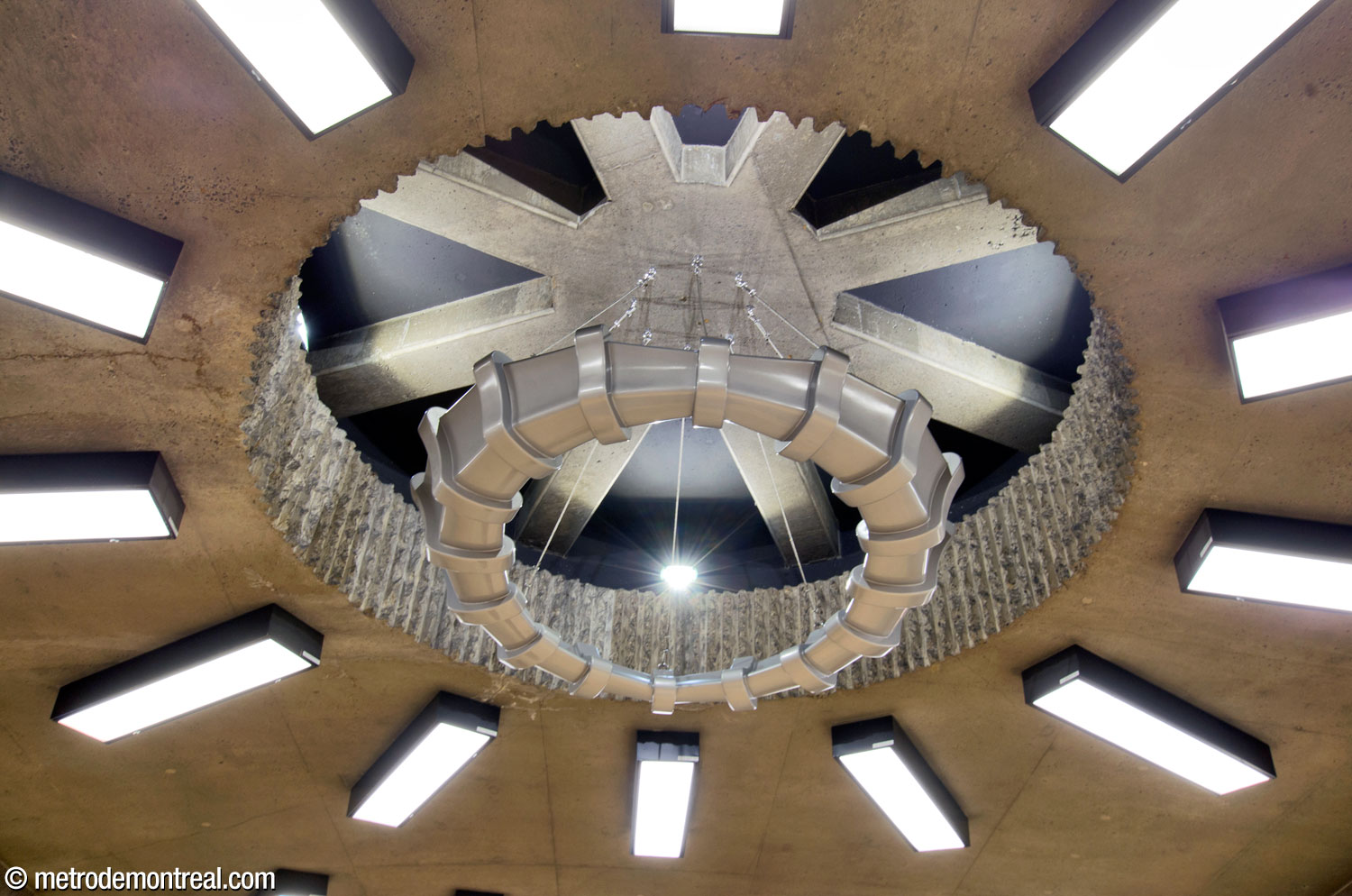 The westernmost of the three suspended sculptures in the concourse, part of the work Point de mire by Francis Montillaud, this one coloured silver.