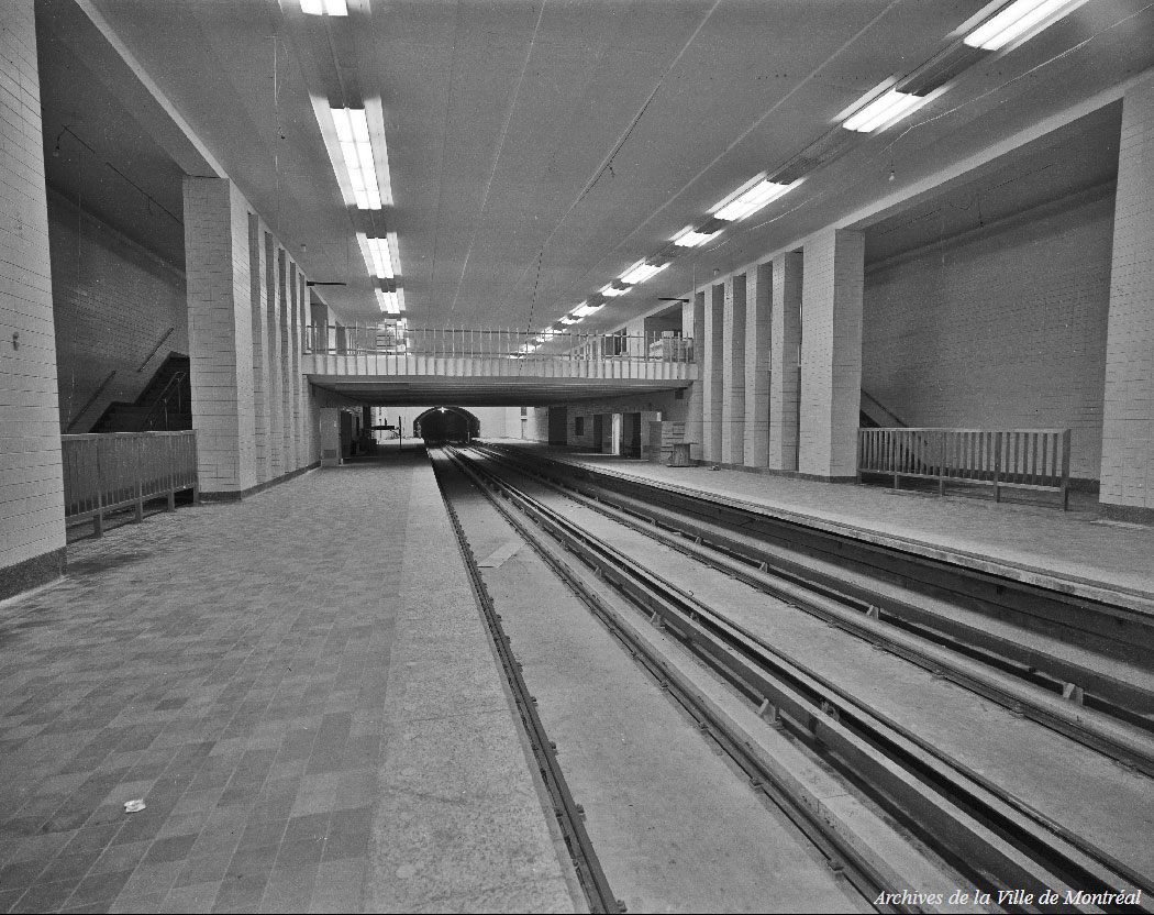 Trainroom of the station during its construction