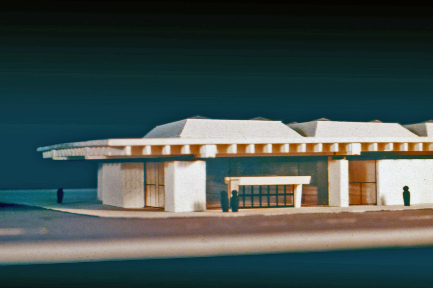 Architectural maquette of the headhouse