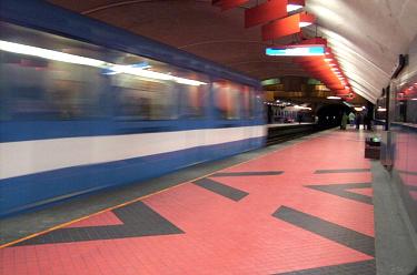 Entrée en station d'un train
