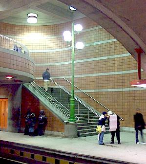 City of Outremont light standard