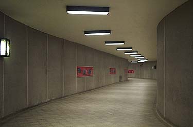 Corridor to yellow line