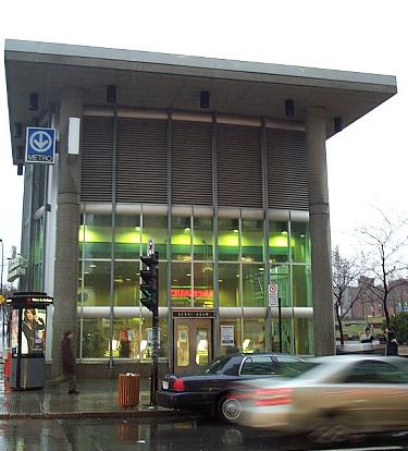 Sainte-Catherine entrance