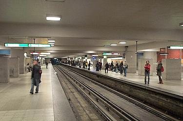 Orange line platforms