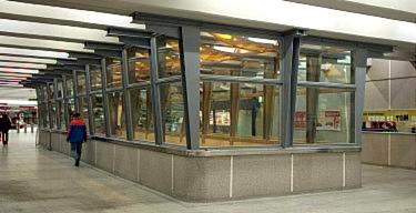 Glassed-in opening