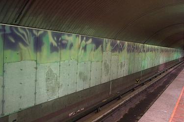 Côte-Vertu mural (Winter)