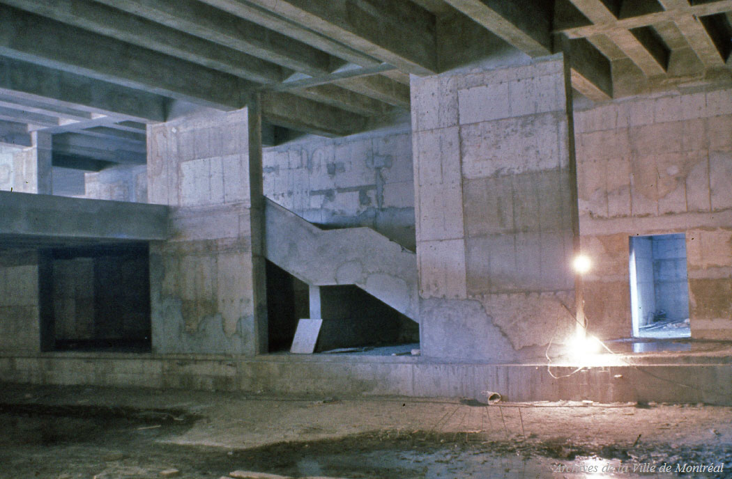 The trainroom under construction.