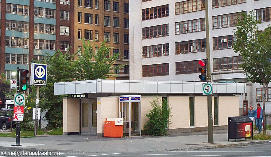 The former De Bleury Sud headhouse, demolished in 2007.