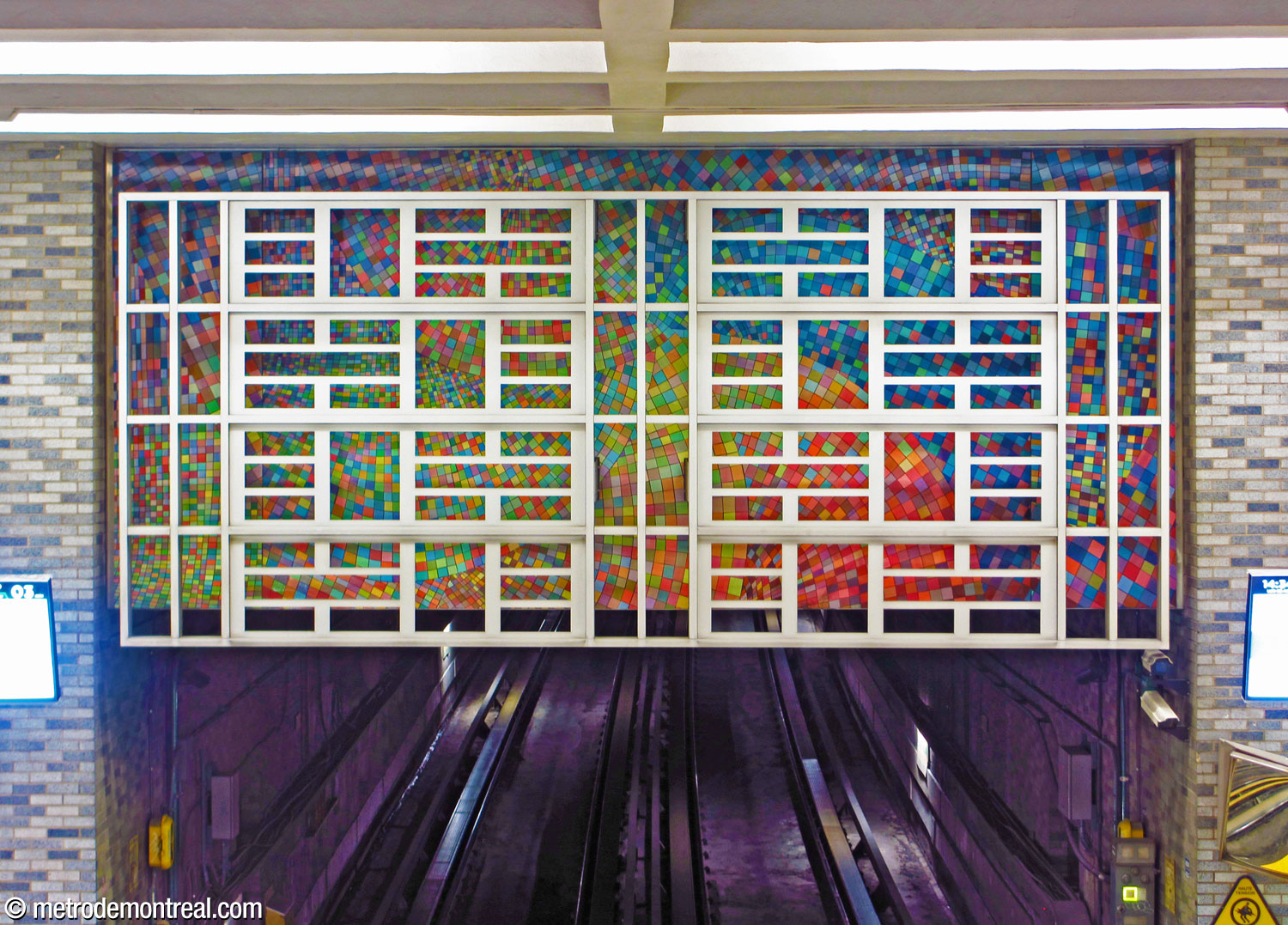 The colourful mosaic by Saskia Siebrand of Mosaika Art & Design, located above the west tunnel mouth.