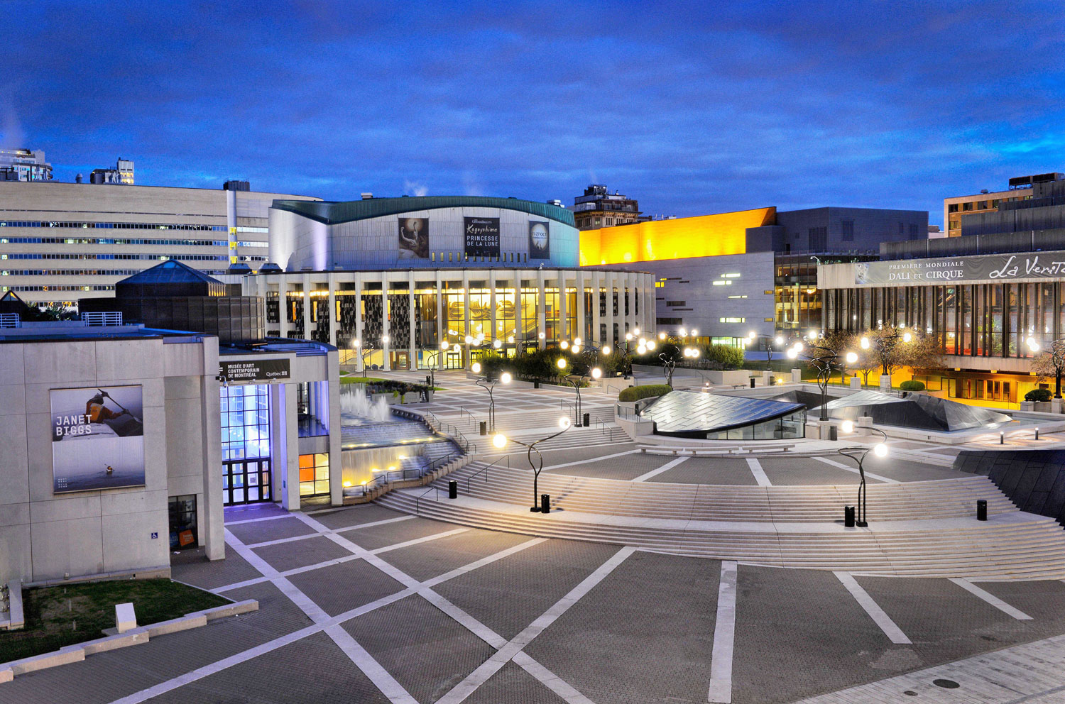 Place des Arts - view of the esplanade